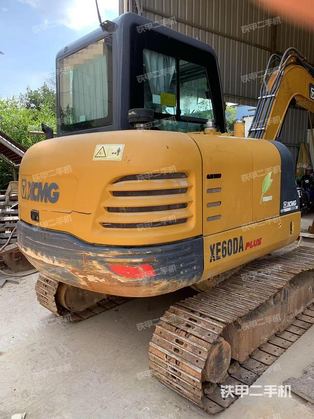 整機(jī)右后45°（整機(jī)外觀）