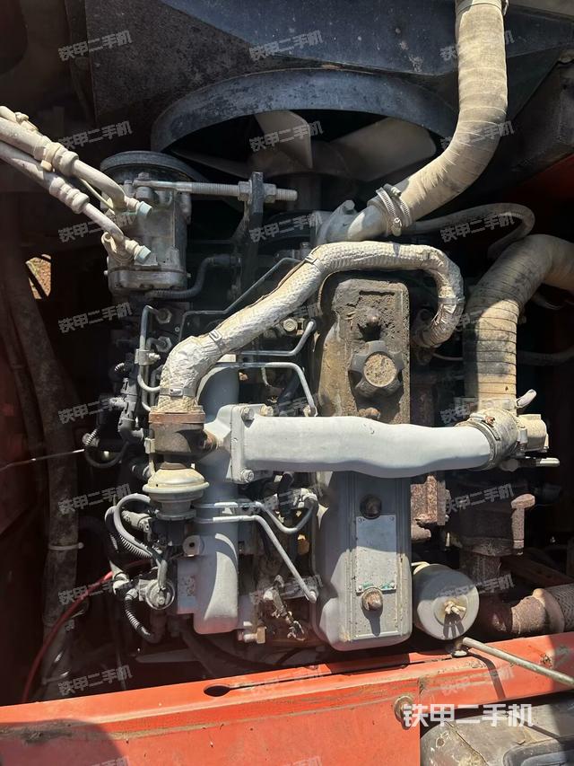 發(fā)動機(jī)整體俯視(整機(jī)外觀) 發(fā)動機(jī)整體俯視(整機(jī)外觀)