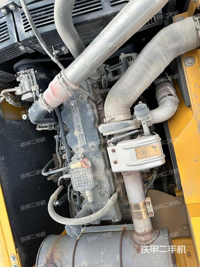 發(fā)動機室(上車部件) 發(fā)動機室(上車部件)