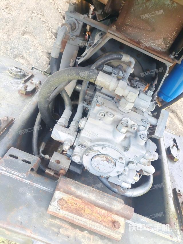 风扇及皮带（压路机发动机舱）