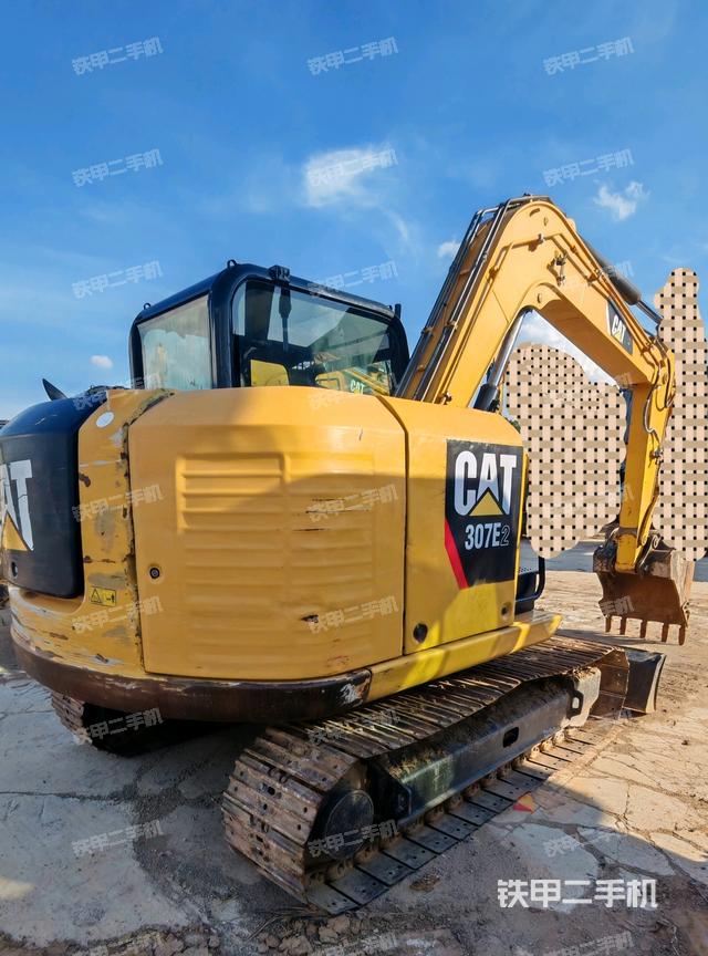 卡特彼勒307E2小型液压挖掘机