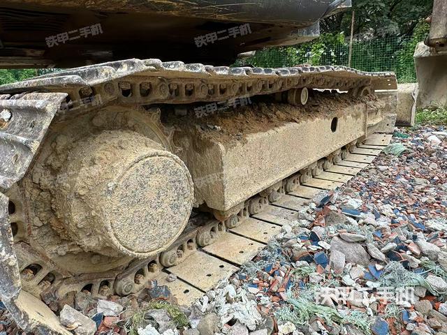 左導(dǎo)向輪（行走機(jī)構(gòu)）