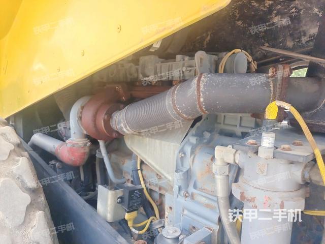 风扇及皮带（压路机发动机舱）