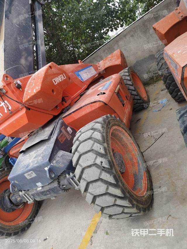 整機(jī)右后45°（設(shè)備外觀及核心部件）