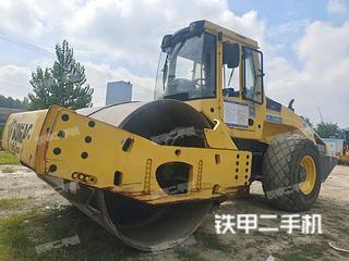宝马格BW220D-40压路机实拍图片