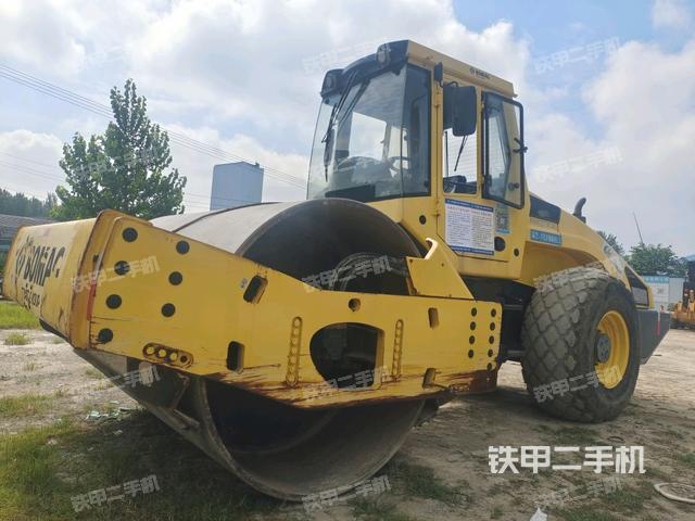 宝马格BW220D-40压路机