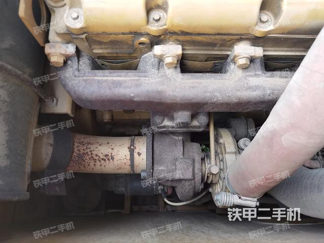 发动机室（上车部件）