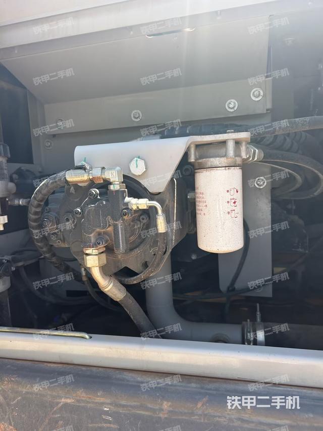 液压泵室（大件舱室）