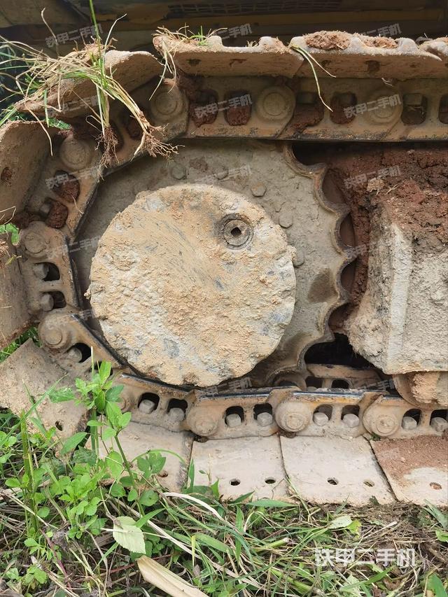 左驱动轮（行走机构）