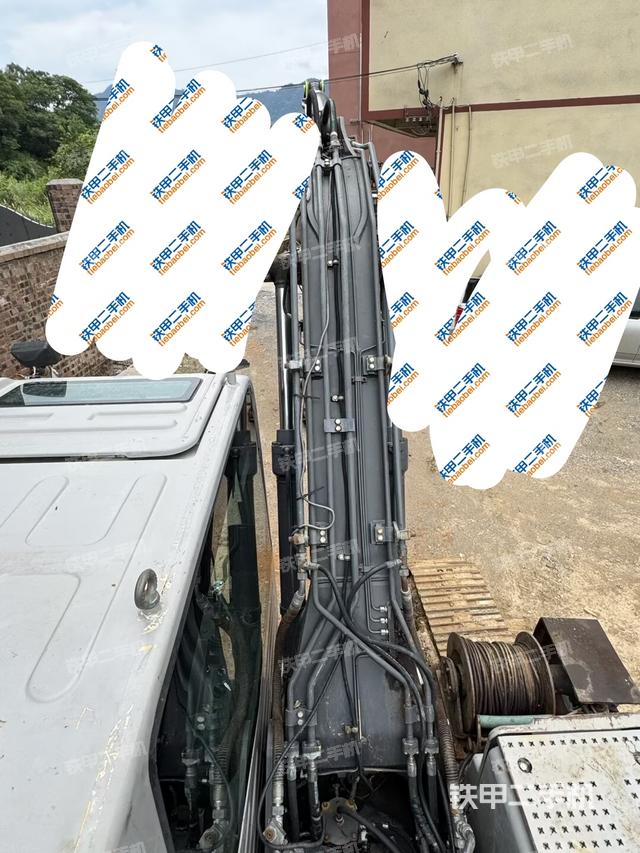 鏟斗右后整體（工作和回轉(zhuǎn)裝置）