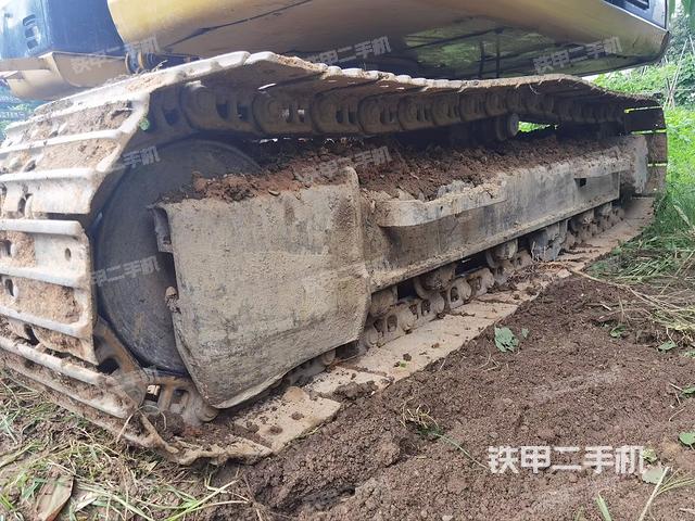 右侧行走马达盖板（行走机构）