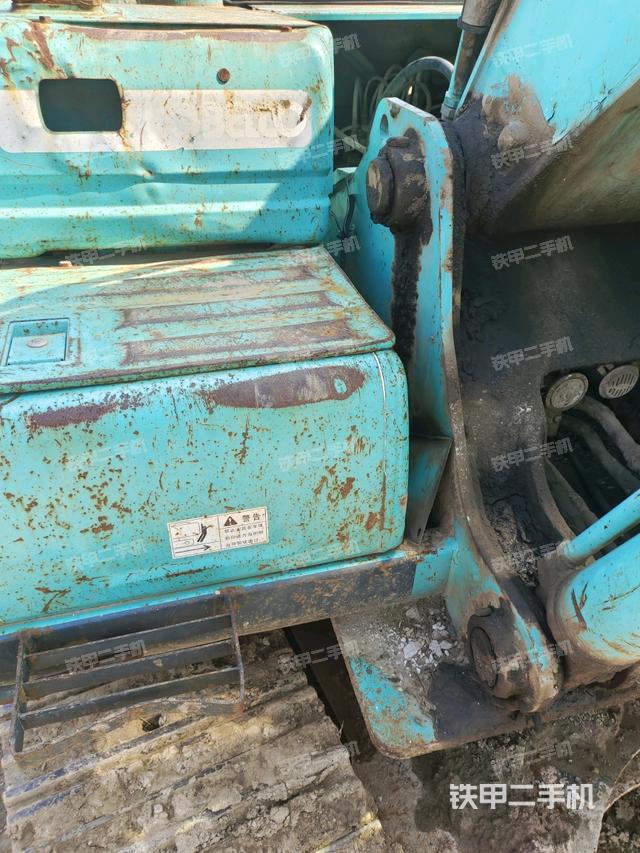 大臂根部?斜視（工作和回轉(zhuǎn)裝置）