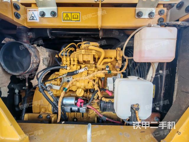 发动机整体俯视（整机外观）