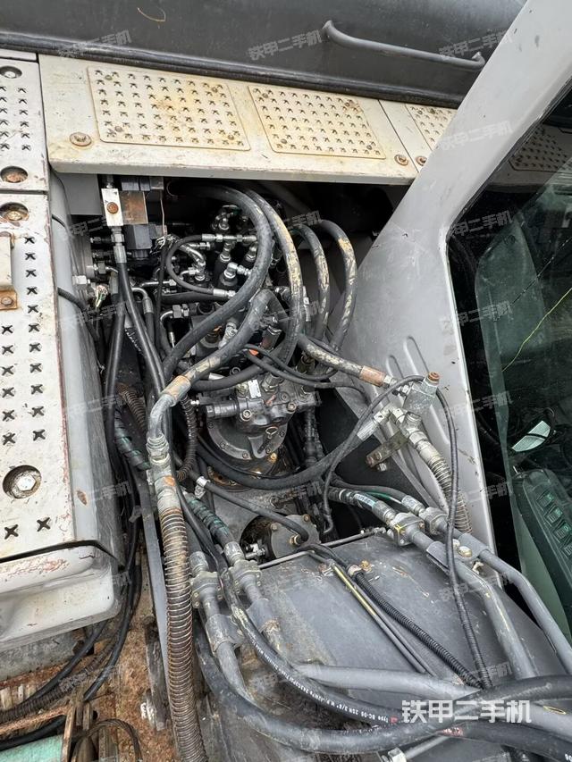 發(fā)動機室（上車部件）