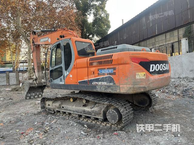 整機(jī)右后45°（整機(jī)外觀）