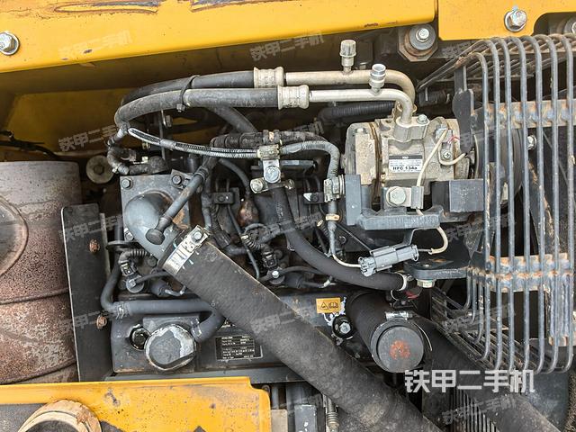 發(fā)動(dòng)機(jī)整體俯視（整機(jī)外觀）