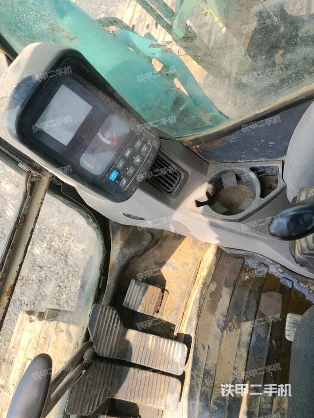 显示屏 （驾驶室部分）