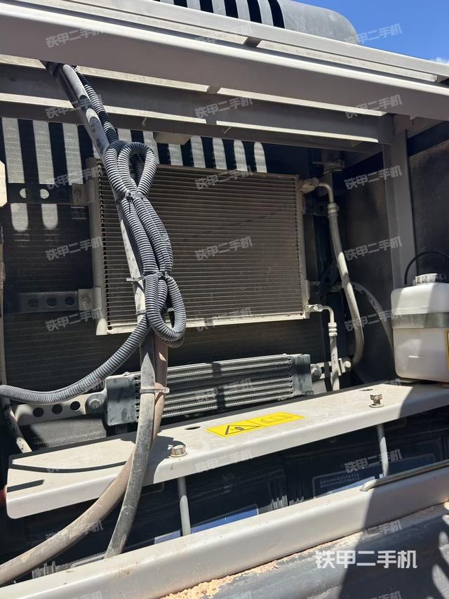 散热器正面（大件舱室）