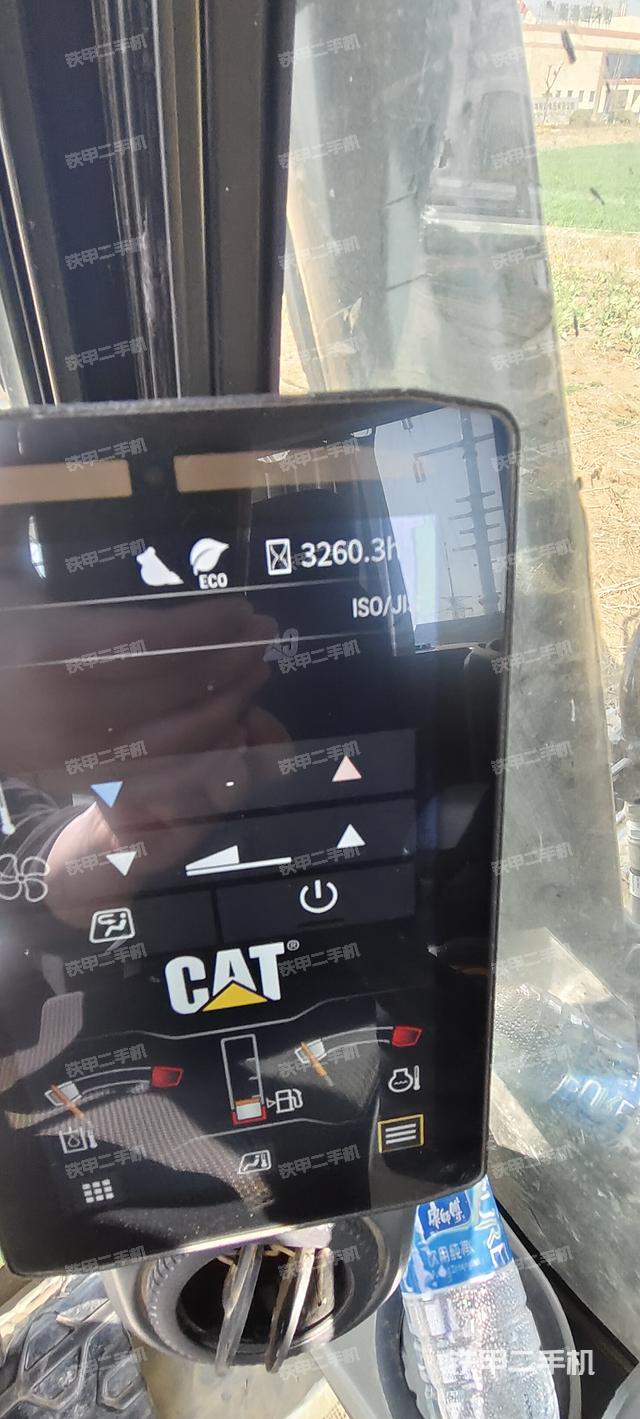 单侧履带整体（整机外观）