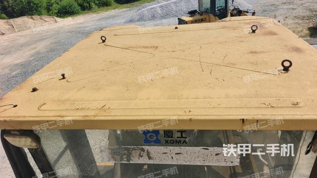 駕駛室頂部 外（駕駛室部分）