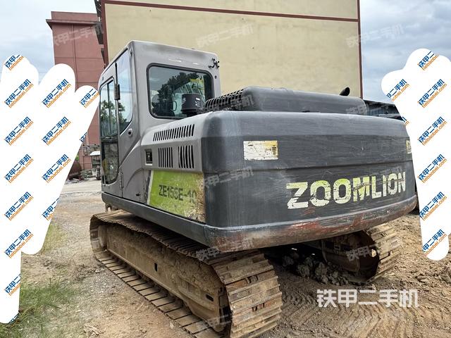 中聯(lián)重科ZE155E-10挖掘機(jī)