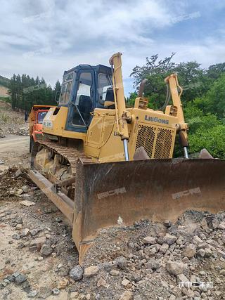 柳工B160推土机实拍图片