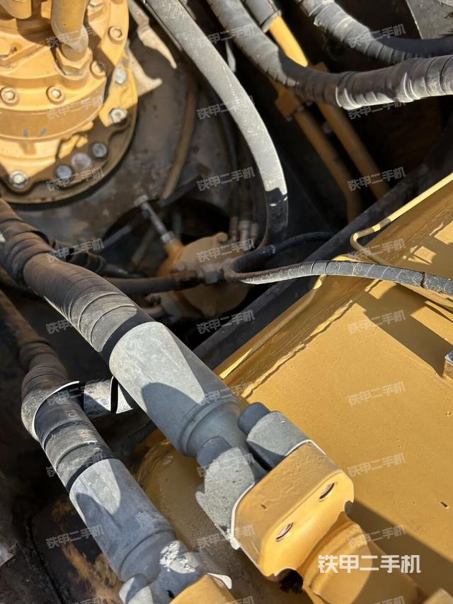 大臂根部?斜視（工作和回轉(zhuǎn)裝置）