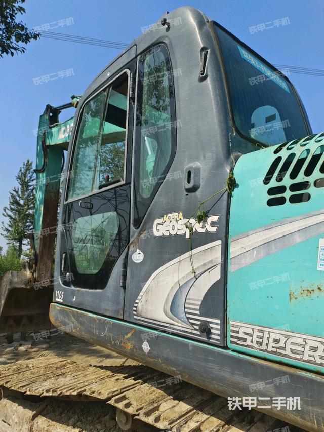 駕駛室左后45度（駕駛室部分）