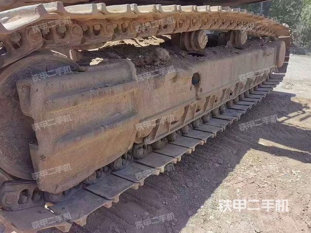 单侧履带整体（整机外观）