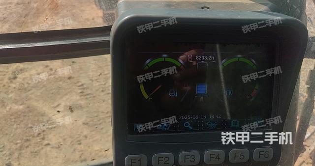 石川岛135NS挖掘机