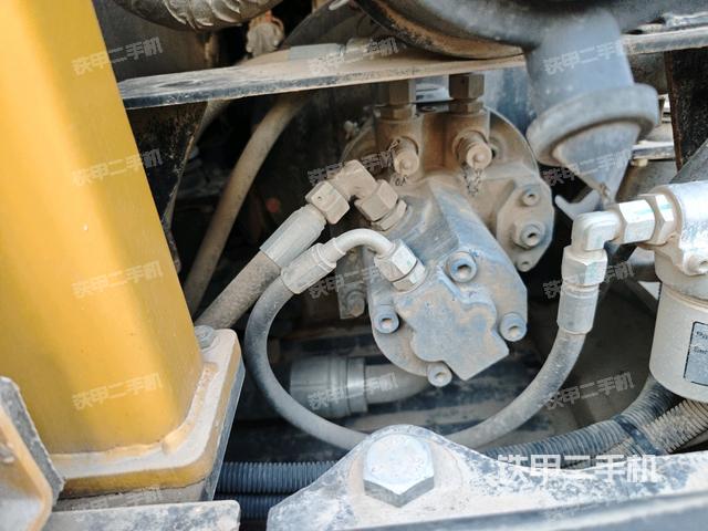 液壓泵室（大件艙室）