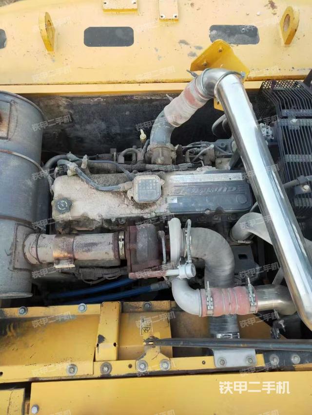 發(fā)動機(jī)整體俯視（整機(jī)外觀）