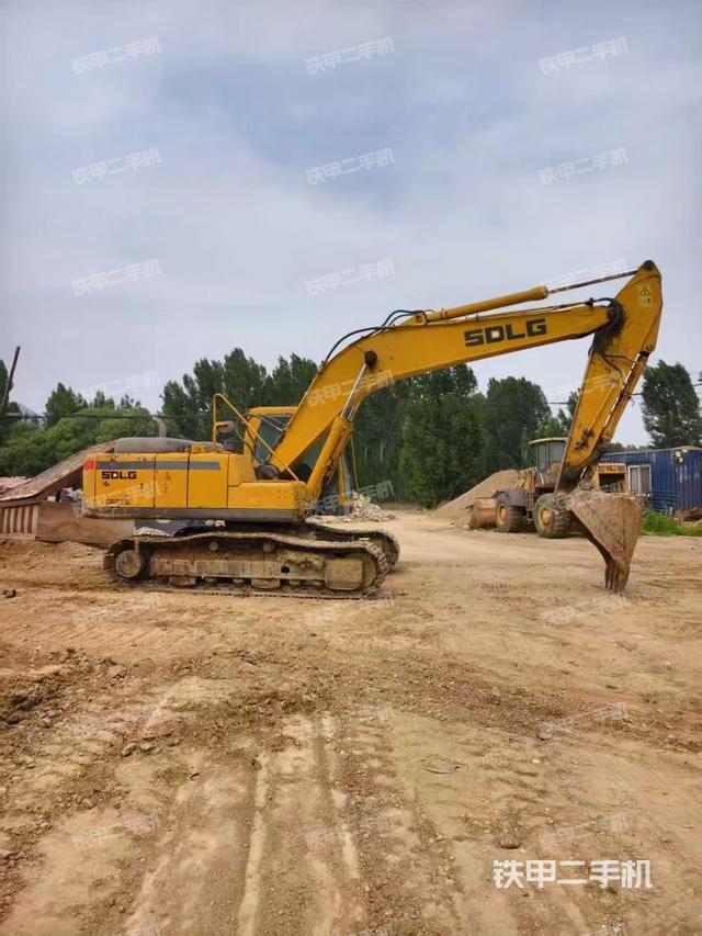 整机右后45°（整机外观）