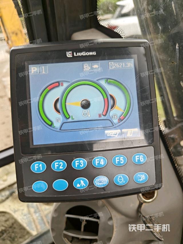 頂棚整體（駕駛室部分）