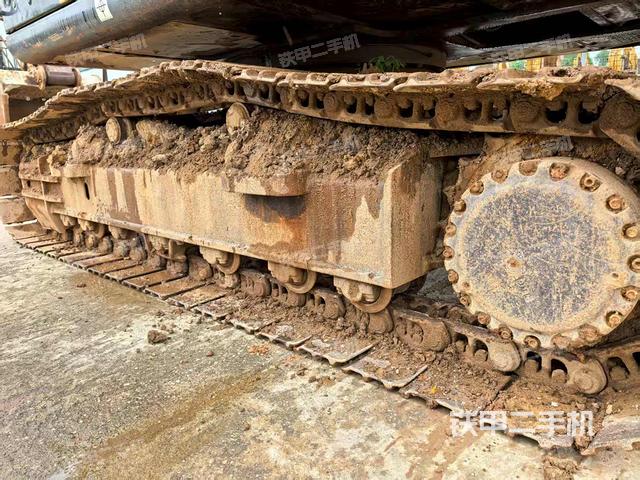 单侧履带整体（整机外观）