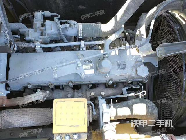 发动机整体俯视（整机外观）