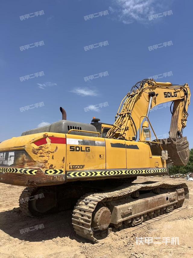 整機右后45°（整機外觀）