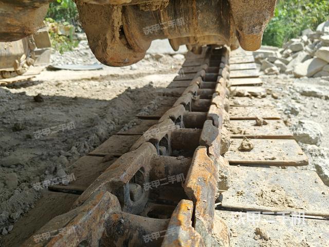 右導(dǎo)向輪（行走機(jī)構(gòu)）