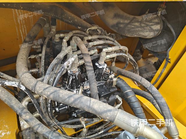 分配閥（上車部件）