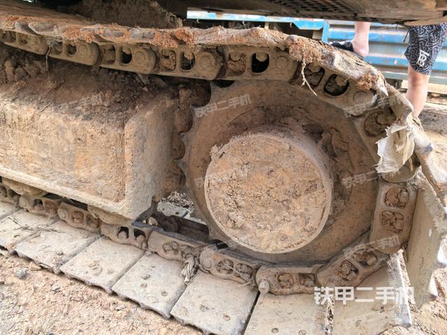 左导向轮（行走机构）