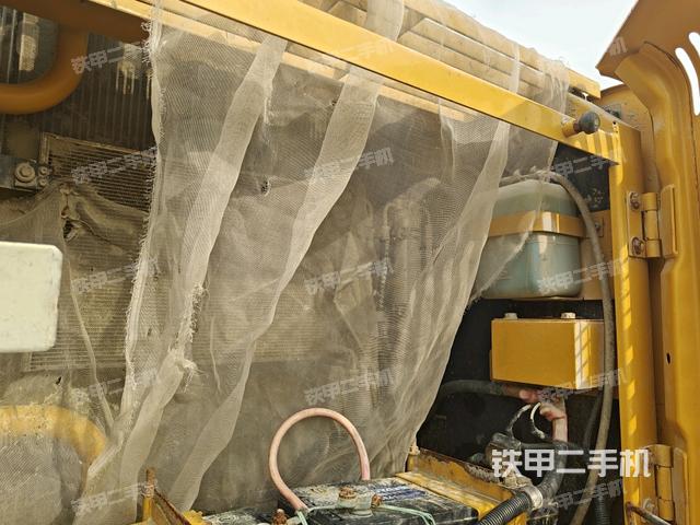 散熱器正面（大件艙室）