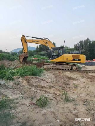 柳工CLG939E挖掘机实拍图片