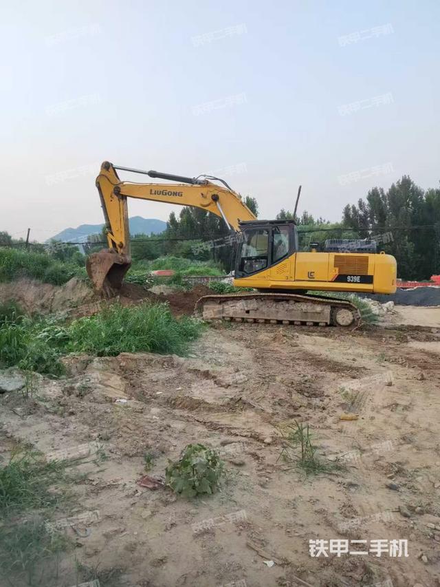 柳工CLG939E挖掘机