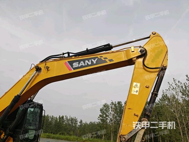 小臂整體左后（工作和回轉(zhuǎn)裝置）