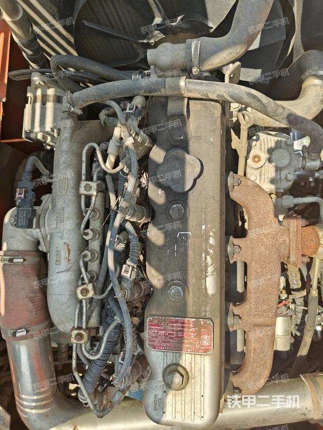 發(fā)動(dòng)機(jī)整體俯視（整機(jī)外觀）