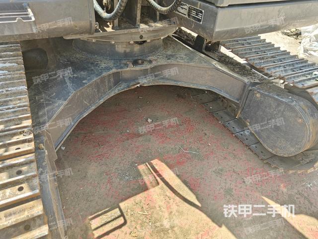 小臂整體左后（工作和回轉(zhuǎn)裝置）