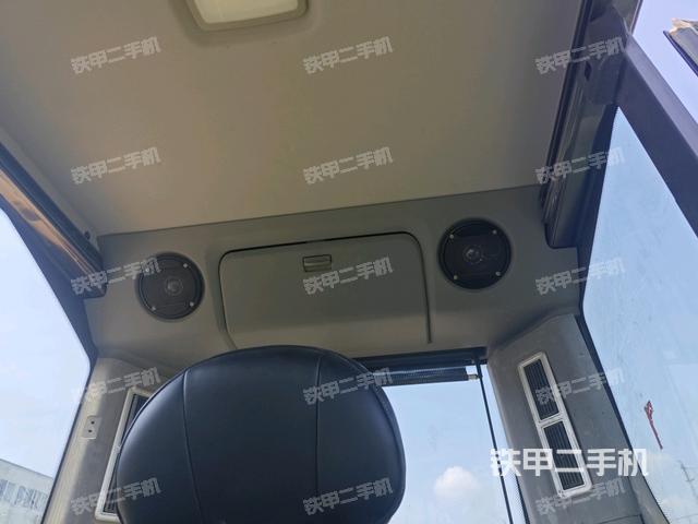 座椅后部（駕駛室部分）