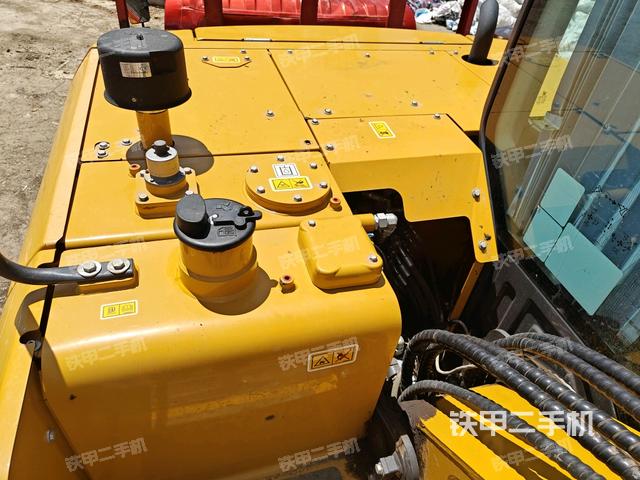 小臂整體右前（工作和回轉(zhuǎn)裝置）