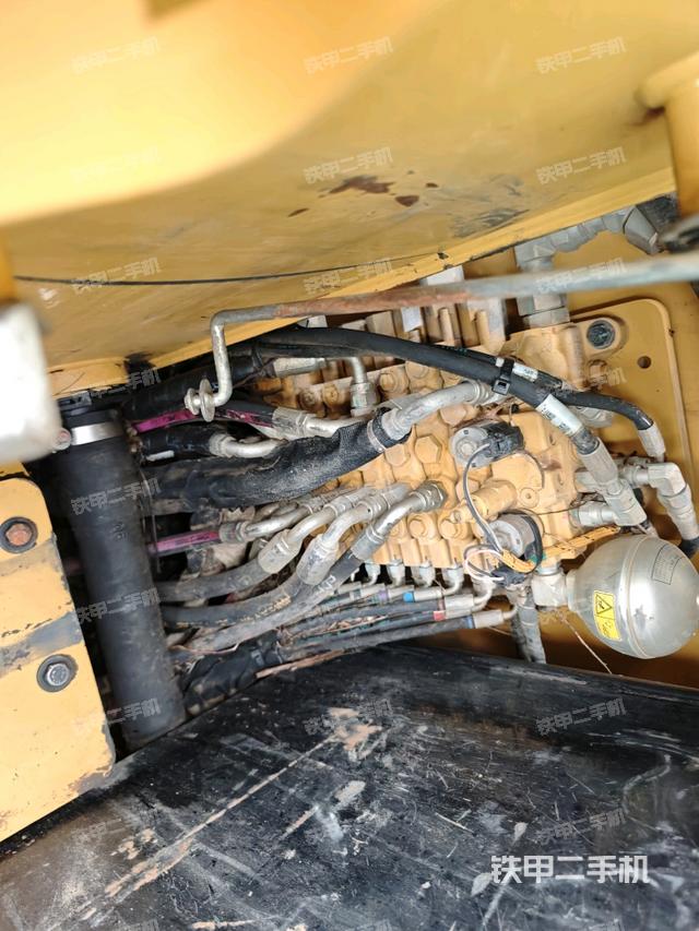 分配閥（上車部件）