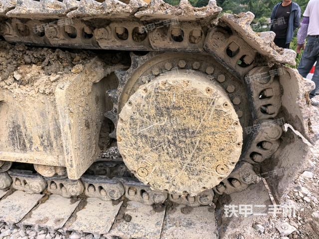 左驱动轮（行走机构）